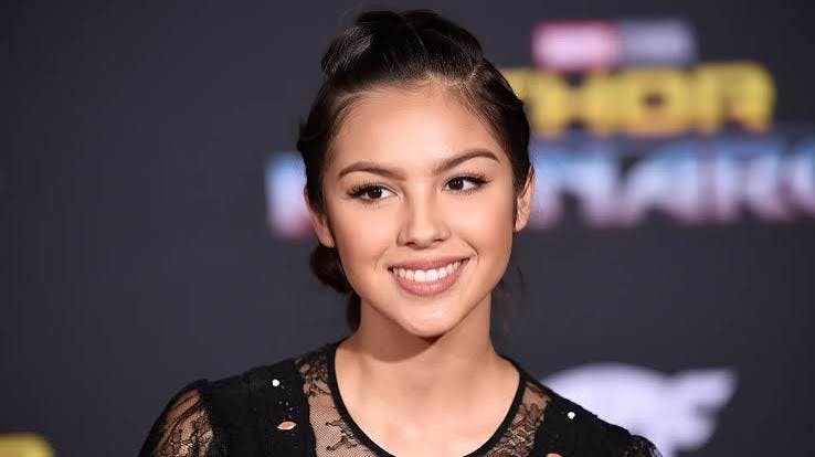 Olivia Rodrigo conquista a la crítica con ‘You Seem Pretty Sad For A Girl So In Love’