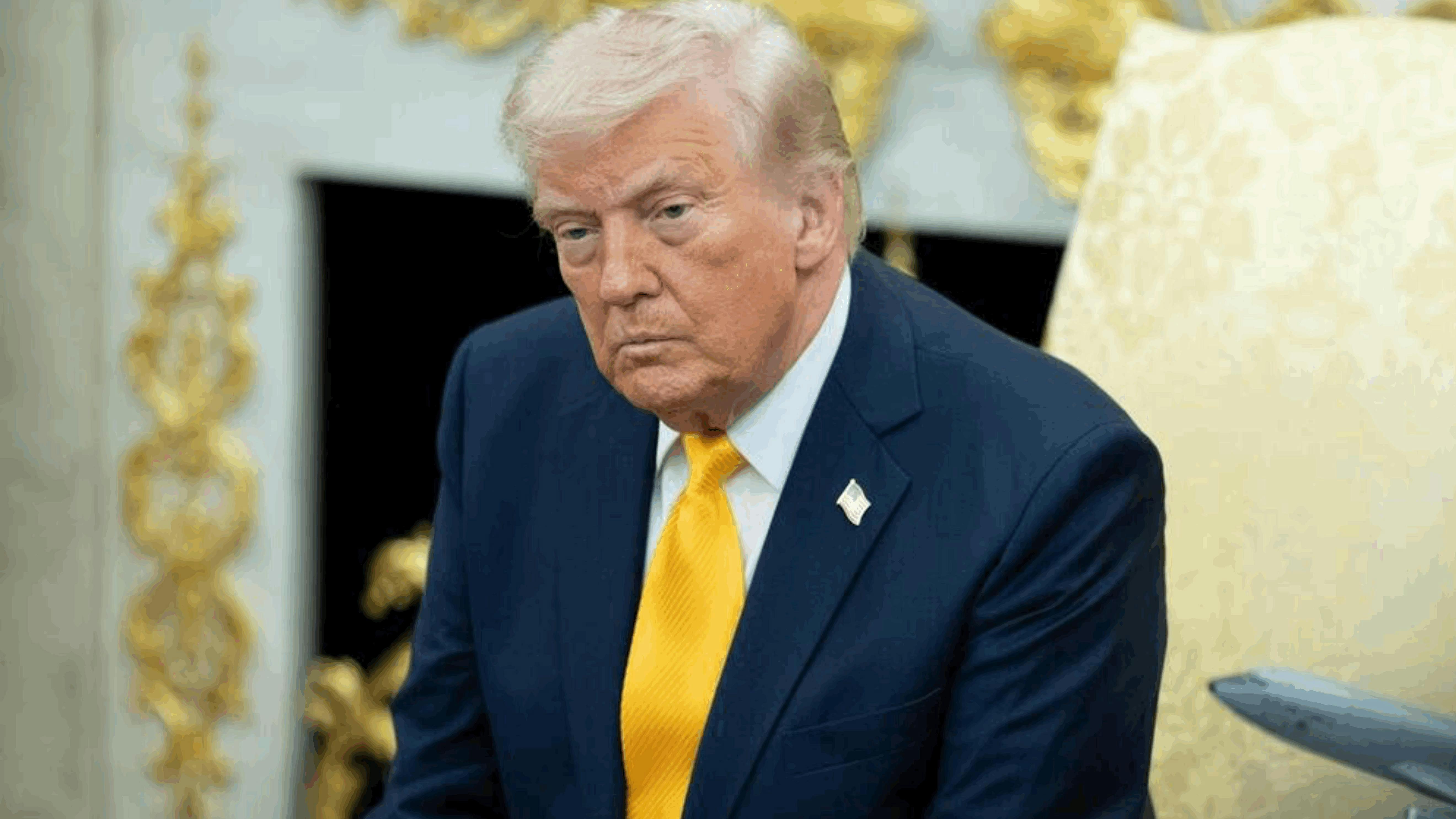"Mil misiles apuntan a Irán": Trump amenaza a Teherán por supuesto plan para asesinarlo