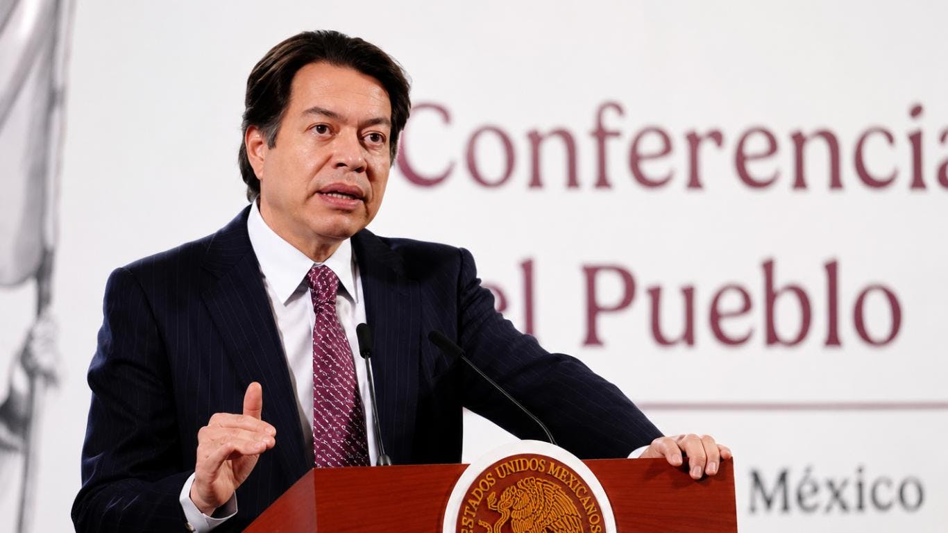 Autoridades recuperan instalaciones de Canal Once; prevén investigación por daños al archivo histórico