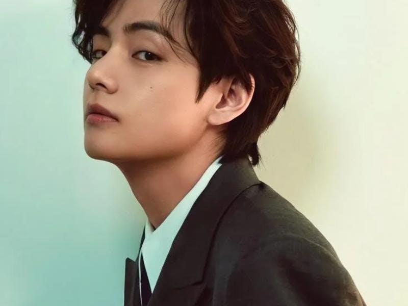 Preocupación en la industria musical: Kim Taehyung, integrante de BTS, revela severos problemas de audición en plena gira mundial