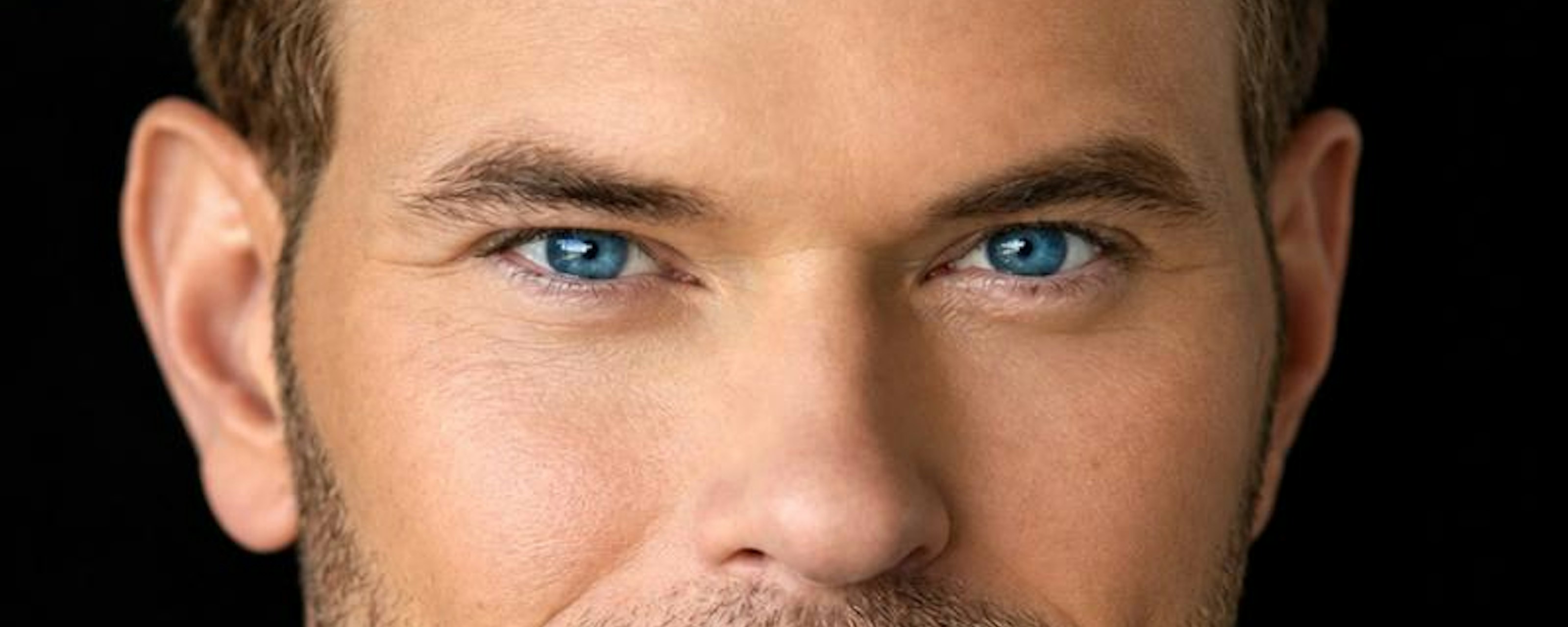 De las superproducciones a la devoción: Kellan Lutz reflexiona sobre su alejamiento de Hollywood y su vida cristiana