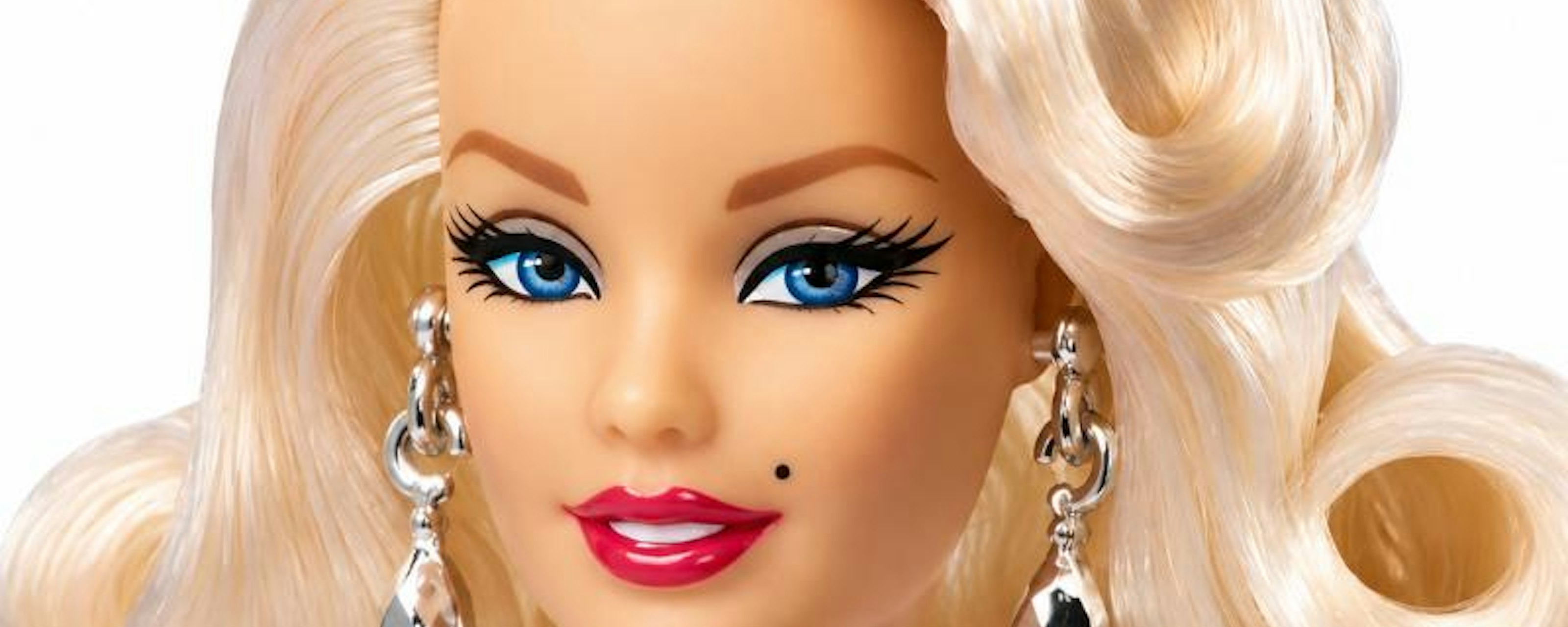 El glamour inmortal de Hollywood: Barbie lanza una muñeca de colección inspirada en Marilyn Monroe por el centenario de su nacimiento.