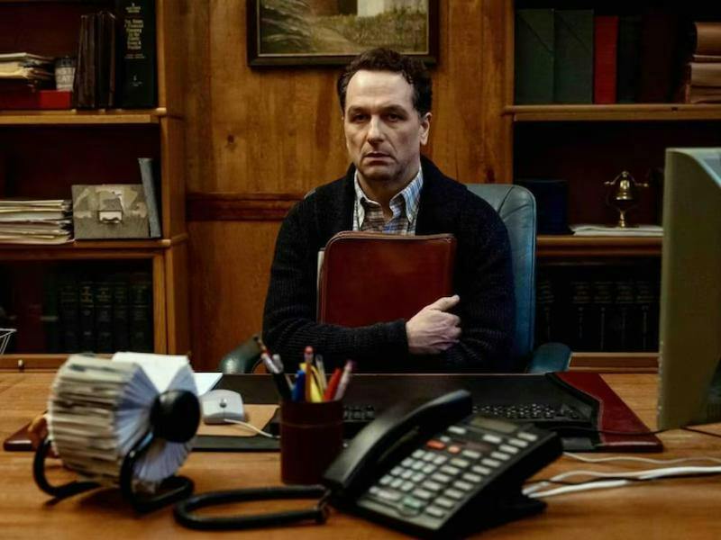 Premios Emmy 2026: ‘Widow’s Bay’ arrasa en la ceremonia al ganar la mayoría de las estatuillas