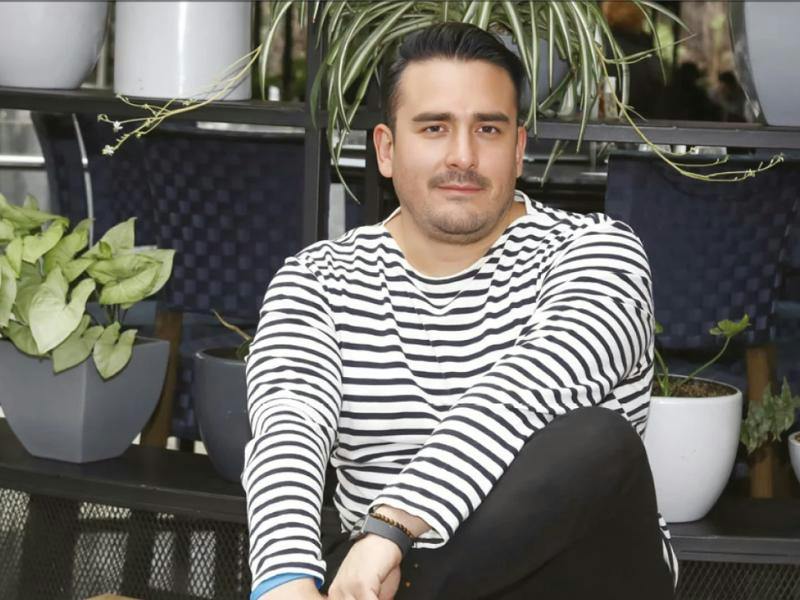 'El piloto de las estrellas' exhibe adeudos de Pablo Montero y revela secretos íntimos de la farándula