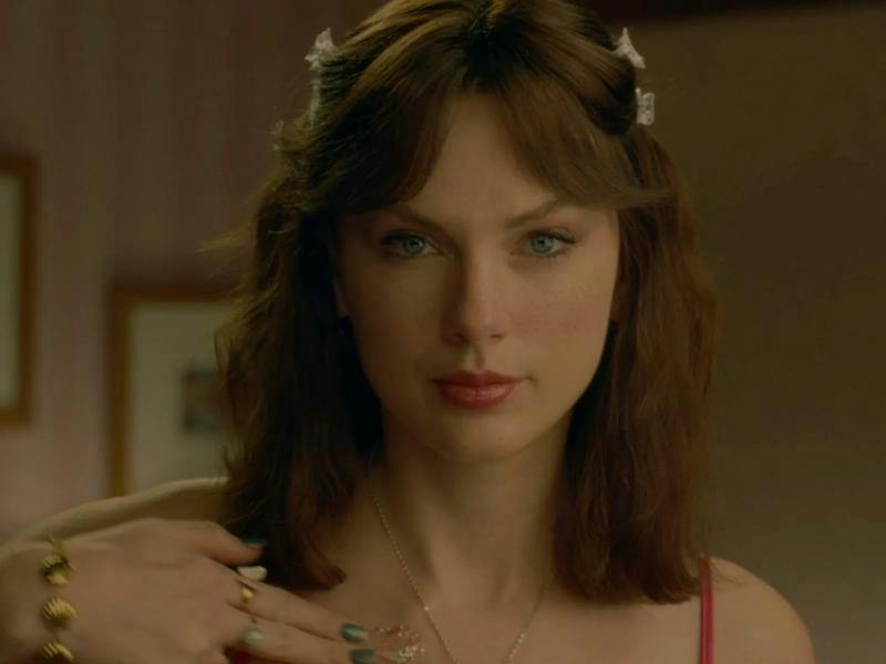 ¡Alerta mundial! ¿Taylor Swift acaba de anunciar su nuevo disco? El críptico mensaje oculto en los premios Emmy que tiene a los fans al borde del colapso