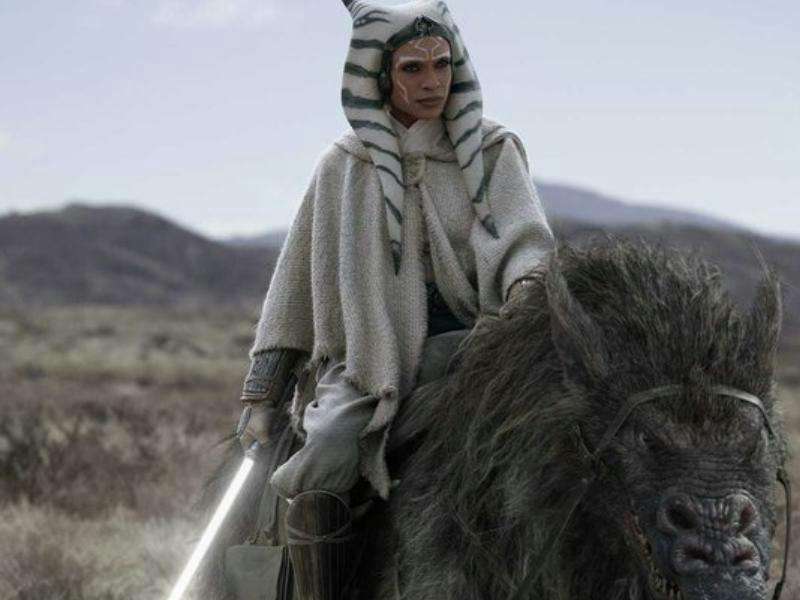 ¡La guerrera Jedi regresa más letal que nunca! Revelan espectacular nueva imagen de 'Ahsoka' en su segunda temporada y confirma su fecha de estreno