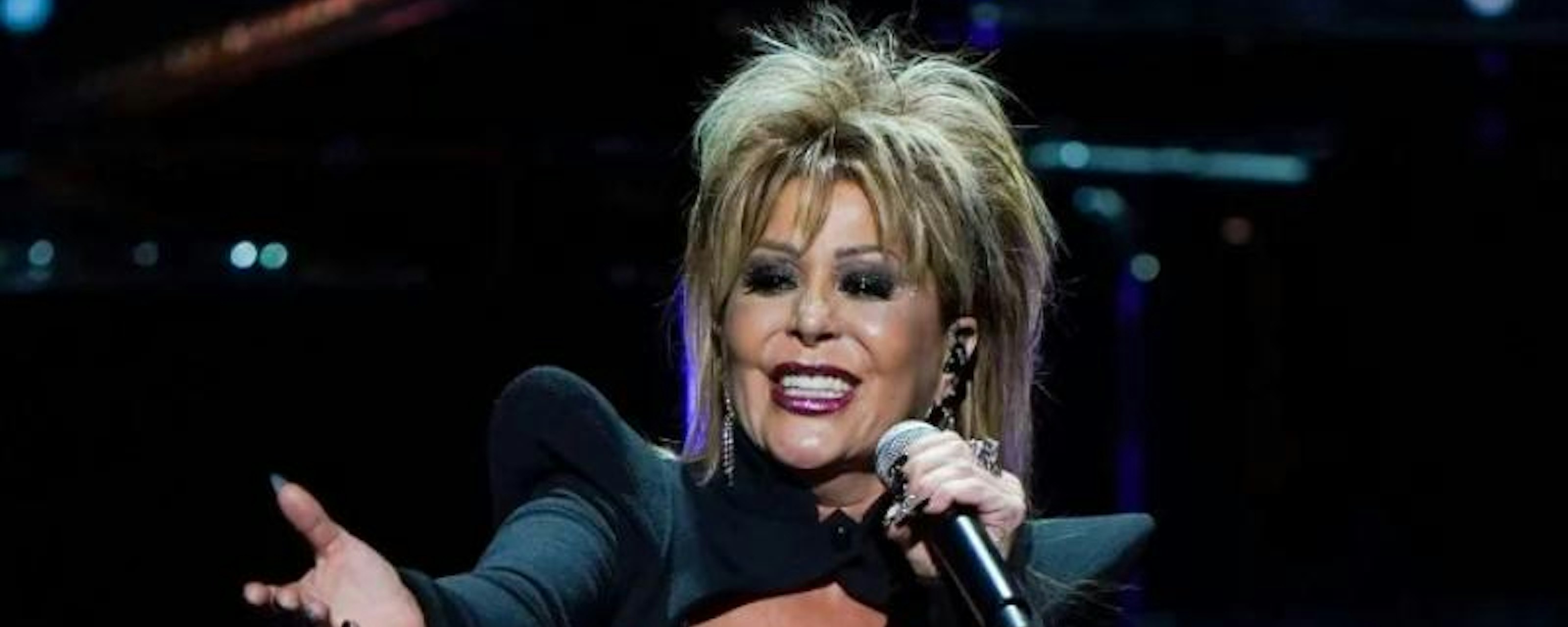 Alejandra Guzmán rompe el silencio sobre su estado de salud tras dislocarse la cadera en pleno concierto
