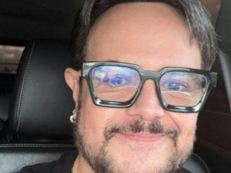 Aleks Syntek ofrece disculpas a Paola Rojas tras desafortunados comentarios sobre Zague y la conductora responde en vivo
