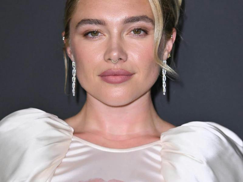 Florence Pugh estalla y exige justicia ante escalofriante caso en Cornell: “Me siento inquieta, enferma y ansiosa”