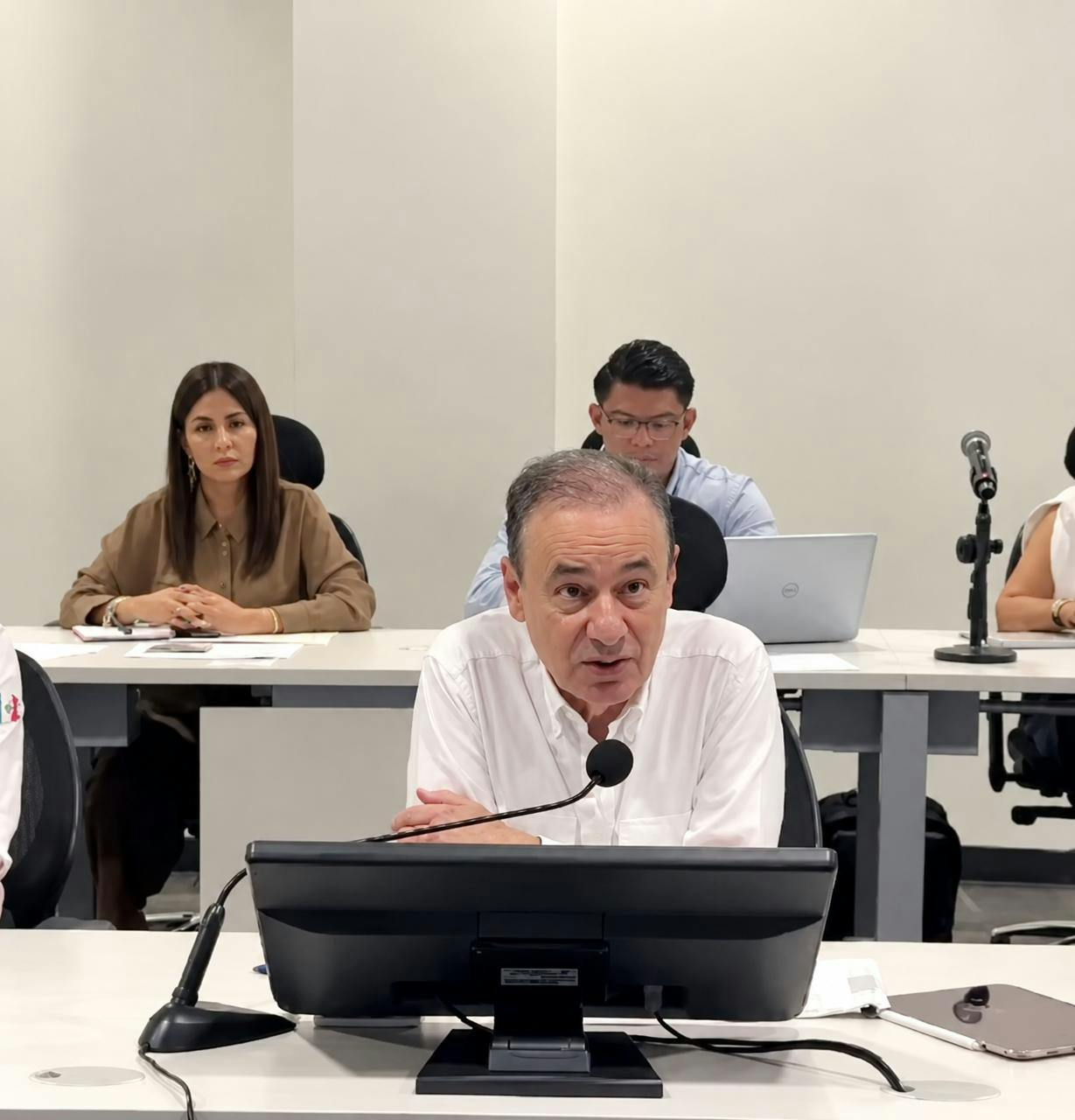 Huracán ‘Polo’ toca tierra en Sonora con fuerza reducida y deja saldo blanco en sus primeras horas