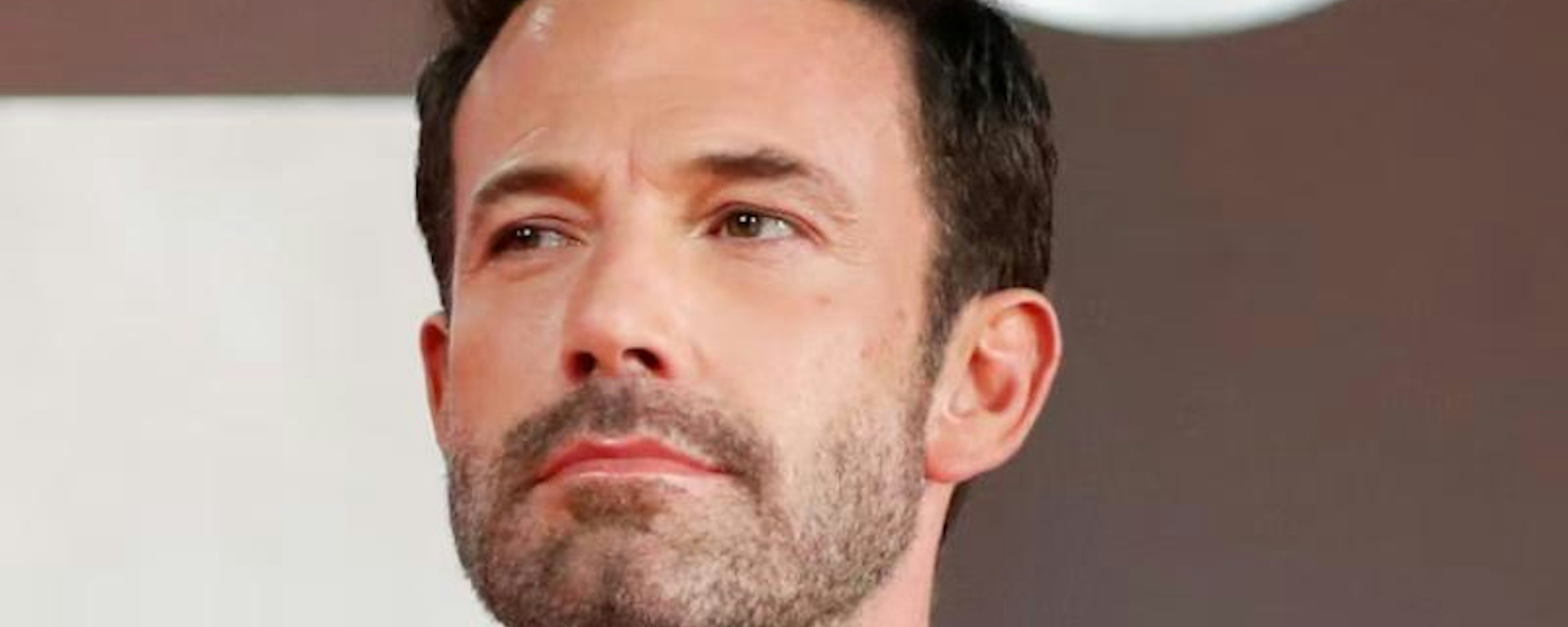 ¡A un centímetro de la muerte! Ben Affleck rompe el silencio y narra el aterrador asalto con cuchillo que casi le cuesta la vida a manos de un asesino