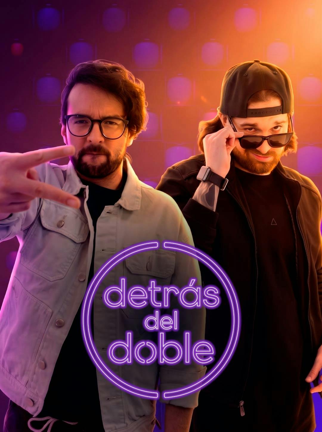 Detrás del doble