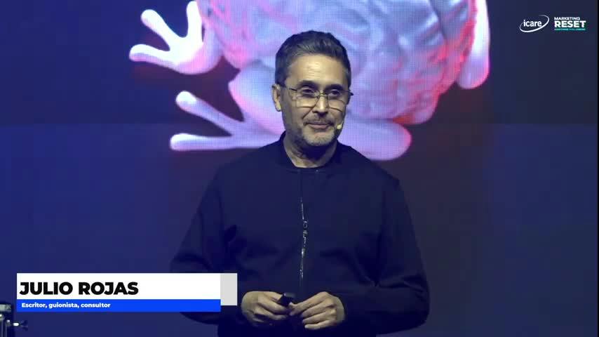 El narrador que desafía al marketing a reconectar con lo humano en la era de las inteligencias sintéticas - Julio Rojas