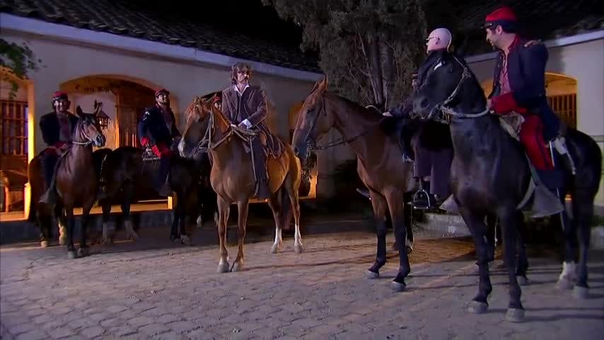 Los soldados llegaron a Santa Bárbara | Conde Vrolok - T1E100