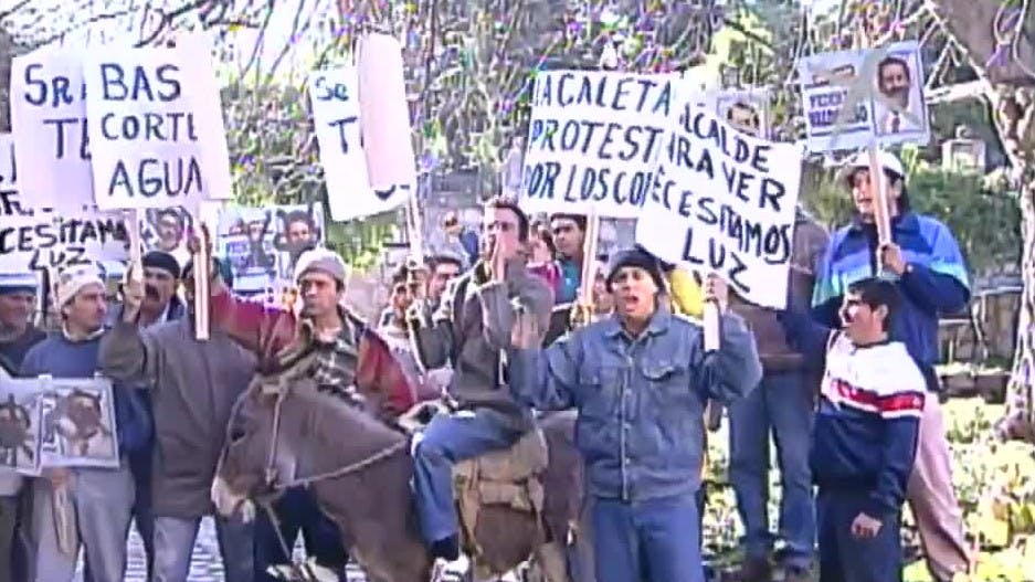 Protesta contra el alcalde Valdivieso | Sucupira - T1E57