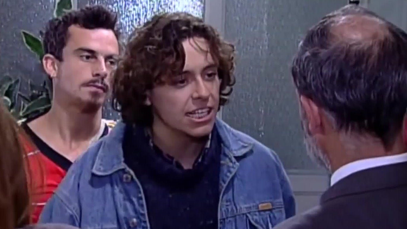 Federico es un corrupto | Sucupira - T1E102