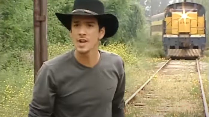 Marcelo se tira al tren | Aquelarre – T1E68