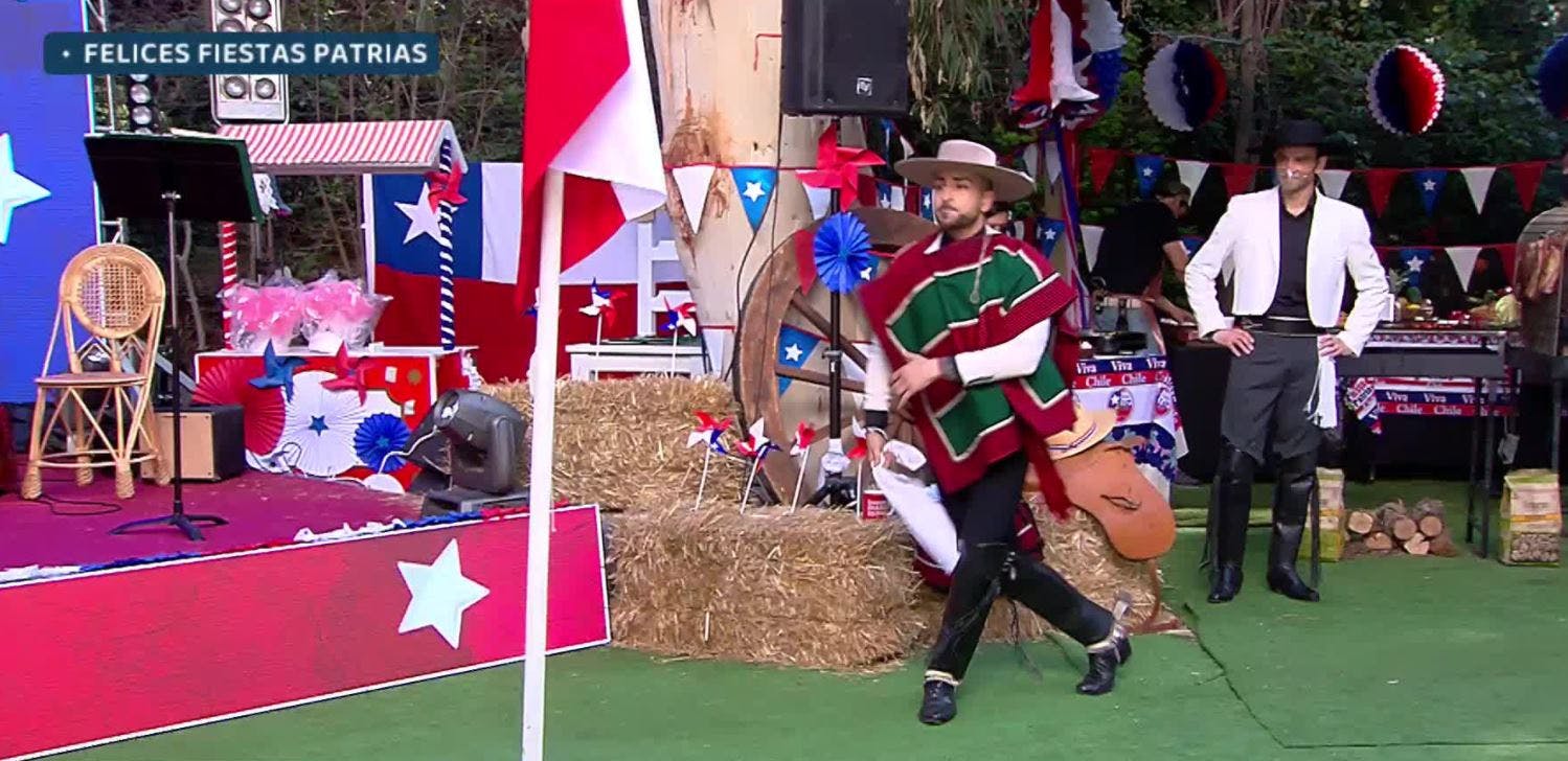 Hermosa cueca a la bandera con Matías Falcón 