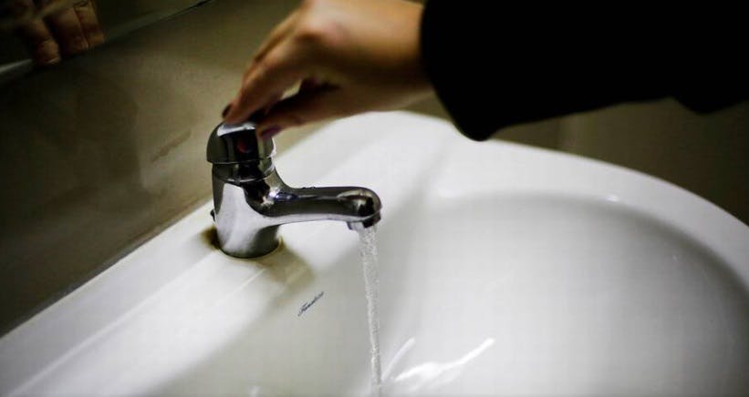 ¡A prepararse!: Corte de agua afectará a cinco comunas de la RM