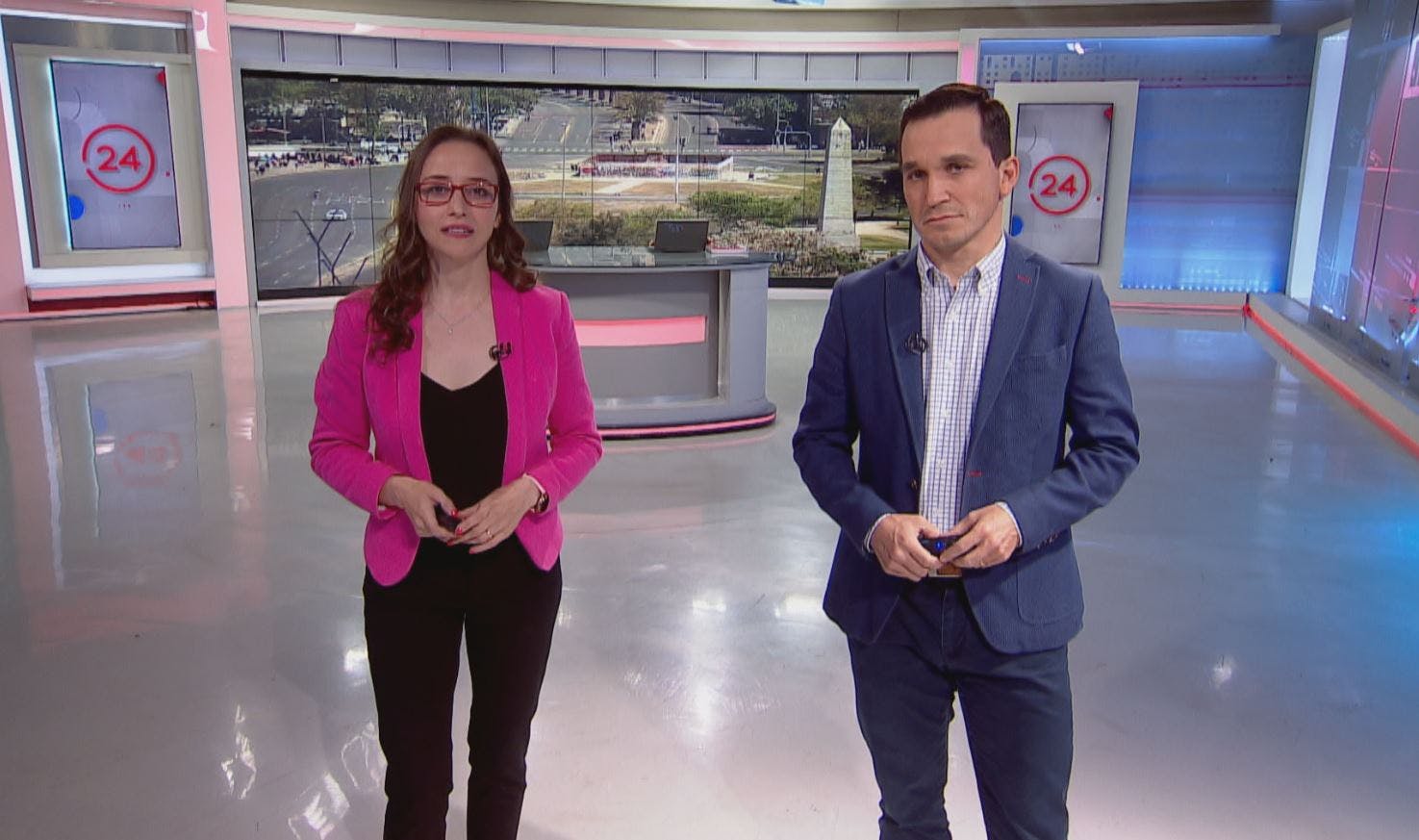 24 Tarde - Lunes 18 de octubre
