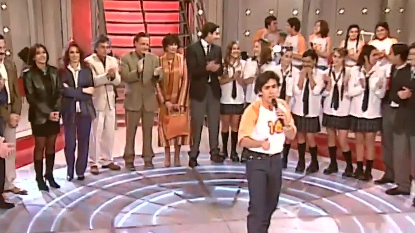 Estamos divididos | Rojo fama contrafama - T2E80