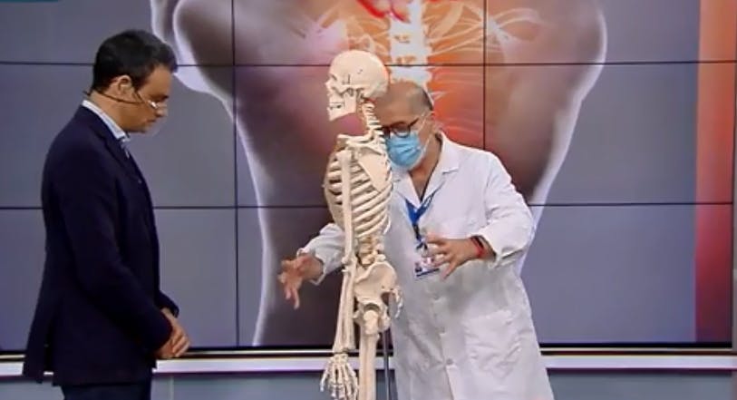 8 de 10 chilenos lo sufre: Conversamos sobre el dolor de espalda y sus complicaciones 