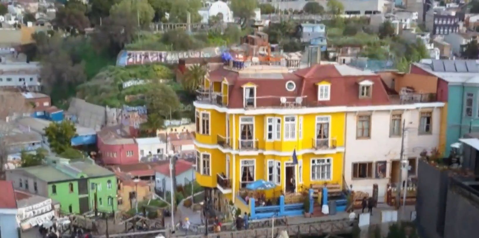 Recorrimos Valparaíso para conocer las mejores picadas para disfrutar 
