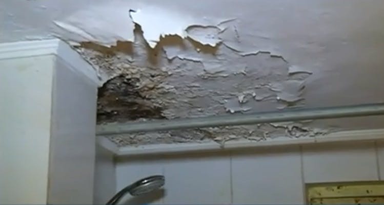 Dramáticos testimonios de vecinos en San Bernardo: Pagaron por arreglos en sus casas y quedaron peores