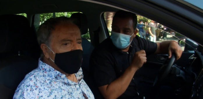José Alfredo Fuentes se toma el Carpool Karaoke