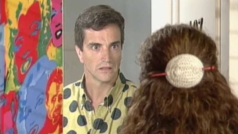 Pablo descubre la identidad de la amante | Rompecorazón - T1E4