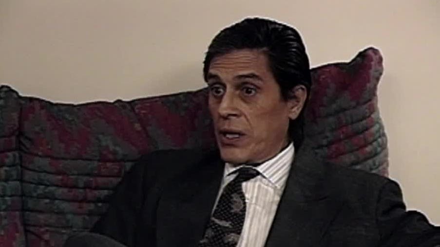 Buscando la felicidad | Rojo y miel - T1E25