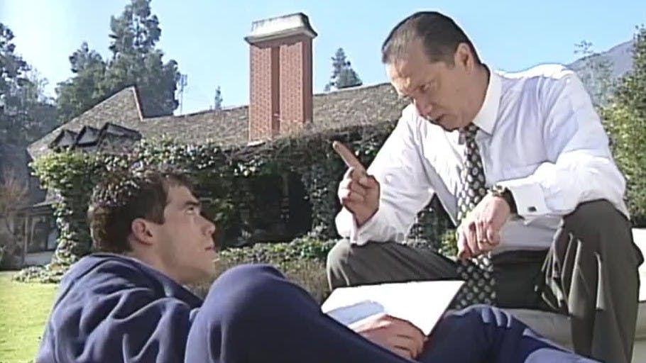 Documentos importantes | Rojo y miel - T1E38