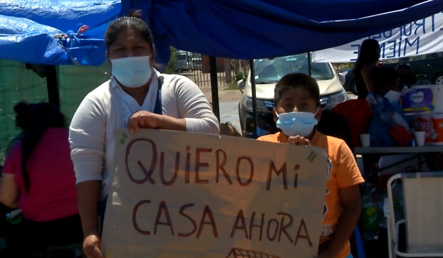 274 familias viven en carpas a la espera de la entrega de sus viviendas en Buin 