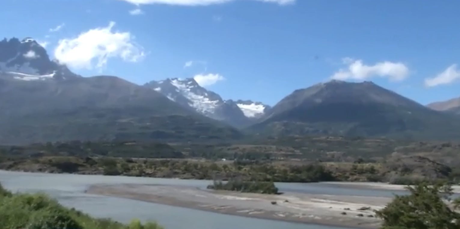Pitu recorrió los mejores panoramas en el sur de Chile