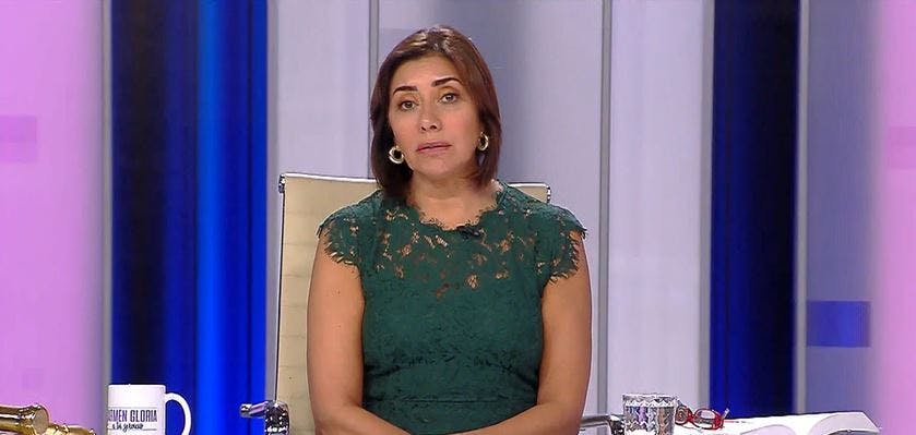Capítulo 7 de febrero: Tapando el sol con un dedo | Carmen Gloria a tu servicio 