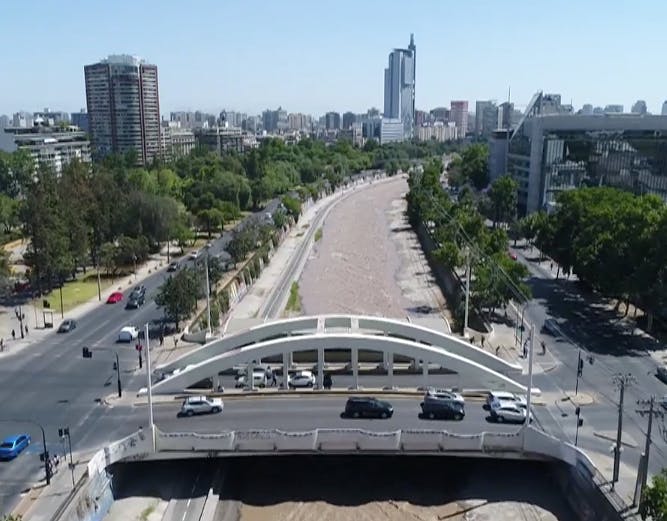 Río Mapocho contaminado con fármacos ¿Qué efectos podría tener para la población?