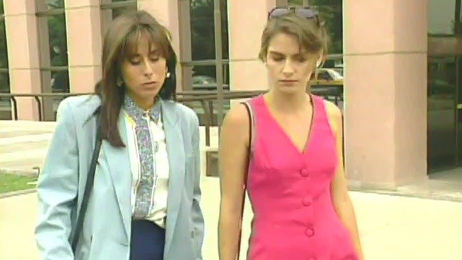 El maletín para Rosemarie | Rompecorazón - T1E5
