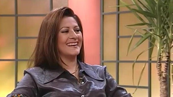 Toda la comedia e imitación: Natalia Cuevas | Pase lo que pase - T1E135