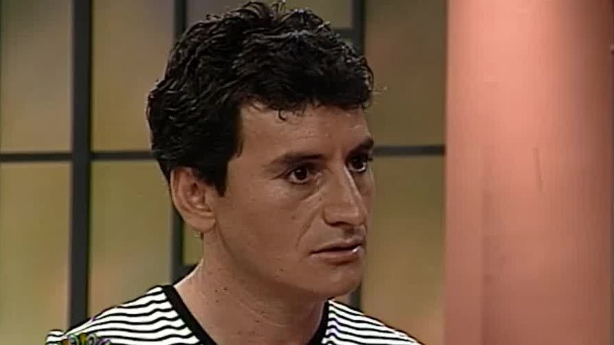 Delantero con garra de la selección: Pedro González | Pase lo que pase  - T1E137