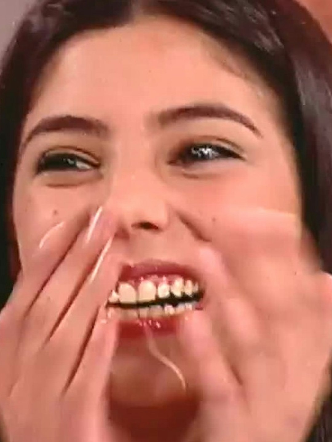 Conoceremos a la pareja de Daniela Castillo | Rojo fama contrafama - T3E2