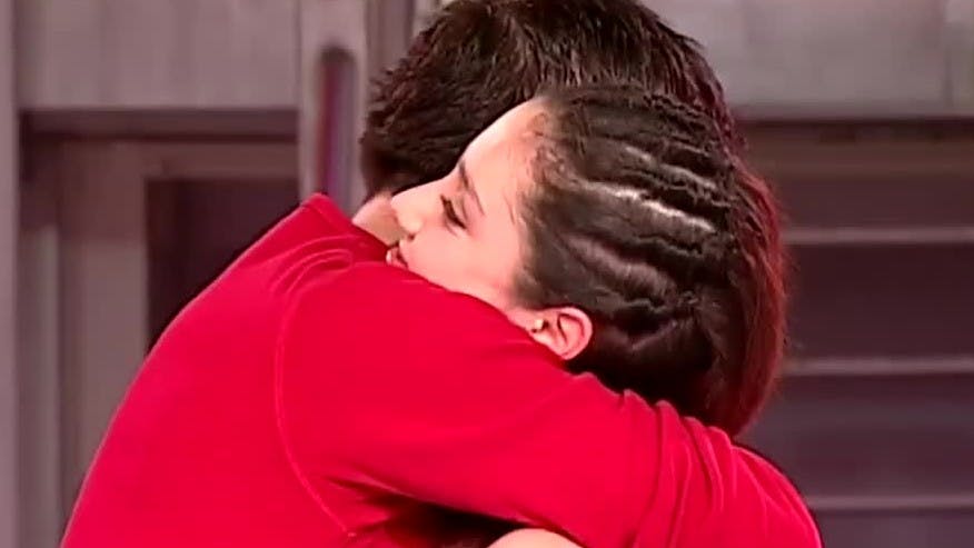 Competencia al Rojo vivo | Rojo fama contrafama - T3E14