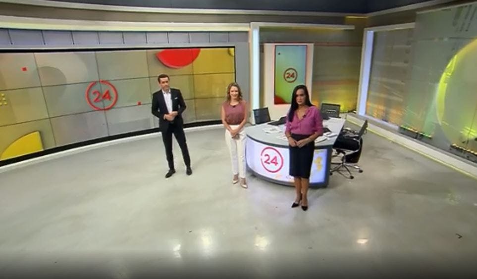 24 AM - Jueves 14 de abril
