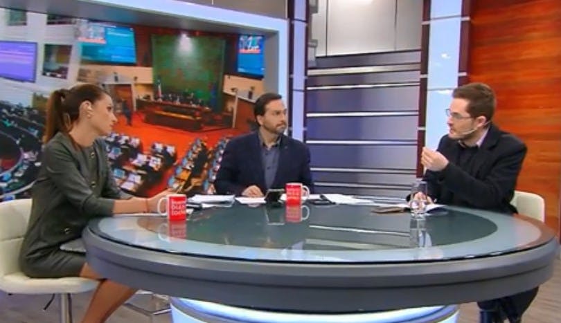 Vicepresidente de la Convención explica la guía práctica para entender borrador de la nueva Constitución 