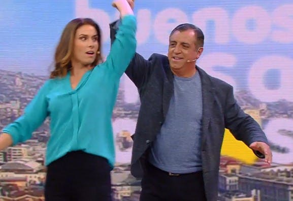 Iván Torres sorprende al revivir su rutina de El Baile en TVN