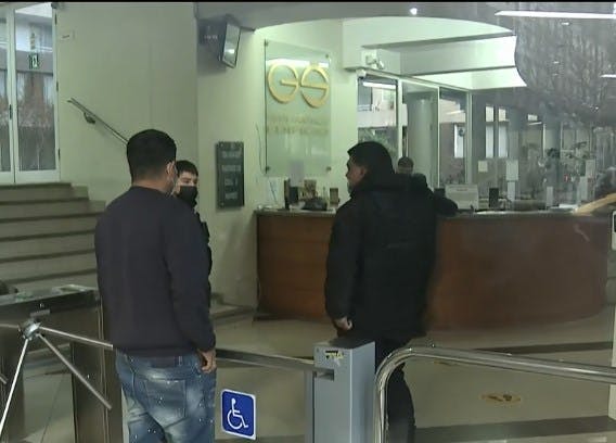 Asaltan hasta en los ascensores