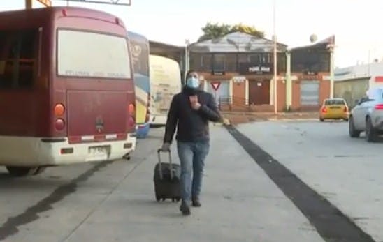 Leo Castillo toma sus maletas: Ya está en Constitución, la perla del Maule 