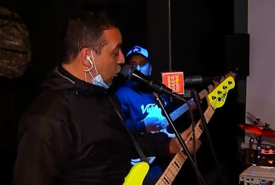 El regalo musical de Leo Castillo 