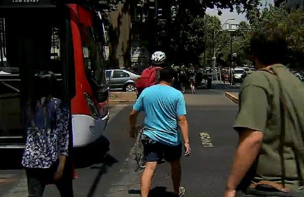 Peatones en peligro: La amenaza de imprudentes conductores