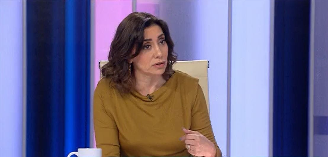Capítulo 8 de agosto: Tan cerca y tan lejos | Carmen Gloria a tu servicio