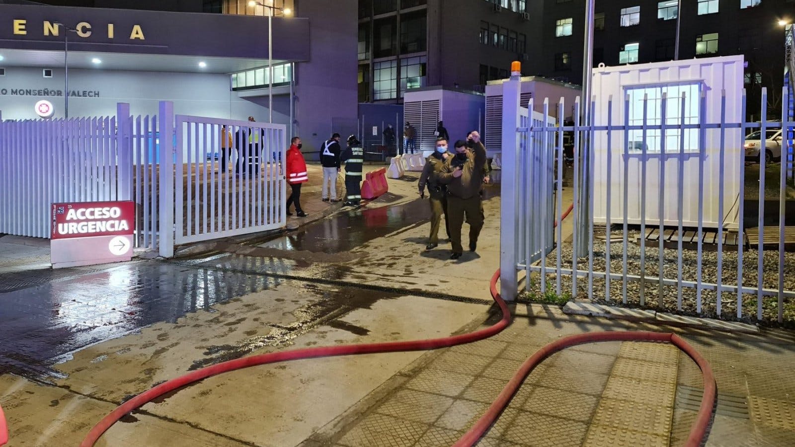 Consecuencia del temblor: ex Posta Central se vio afectada por derrame de petróleo